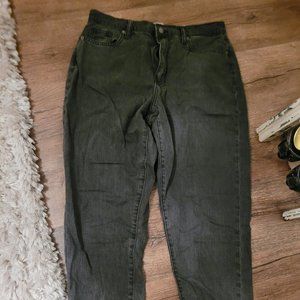 Universal thread boyfriend jean